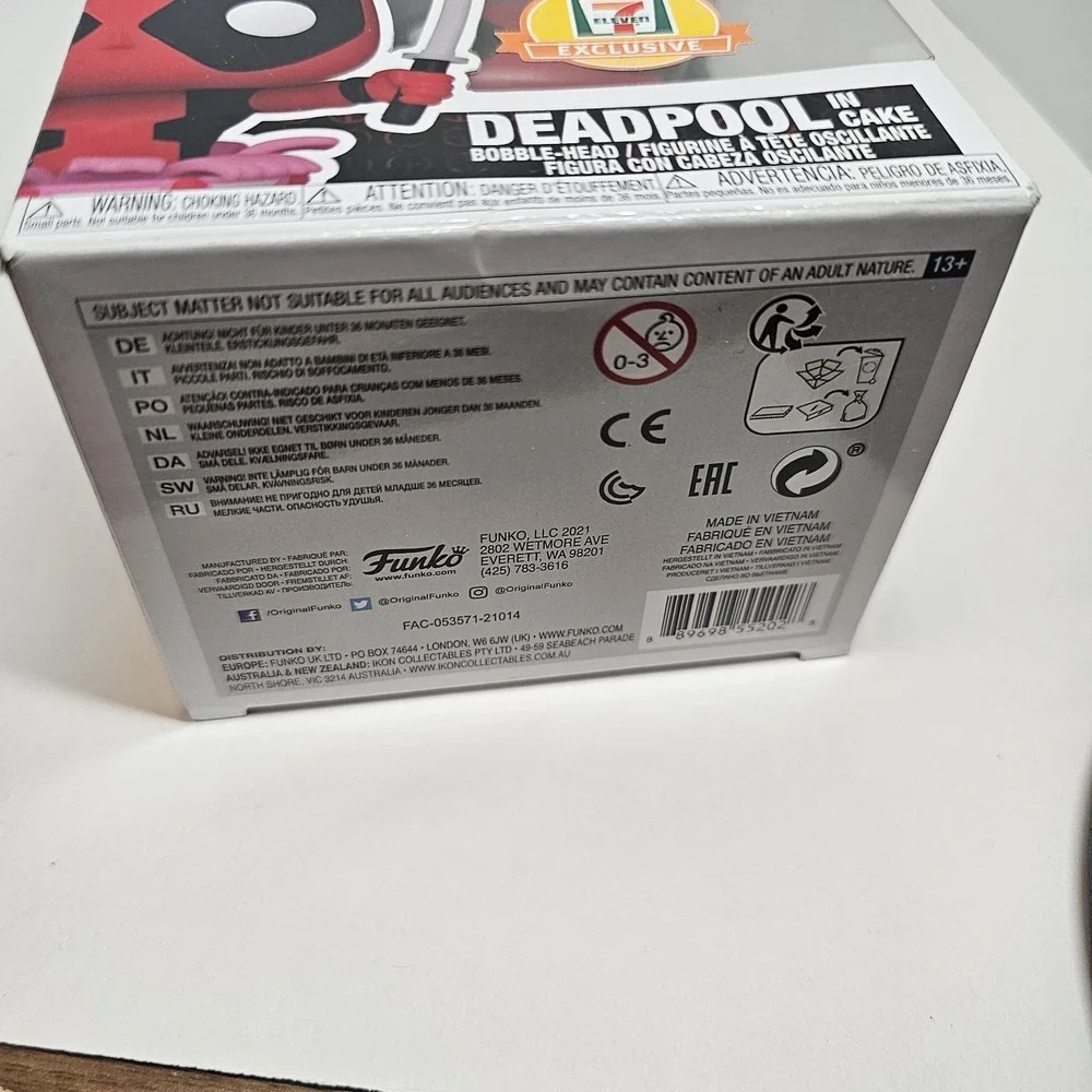 Funko POP Deadpool 776 7-11 7-Eleven Exclusive Deadpool in Cake
